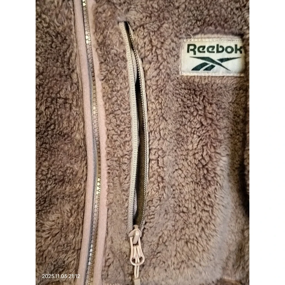 Reebok‎ Women's Dark Dusty Rose Fuzzy Fleece Hooded Zip Up Jacket M